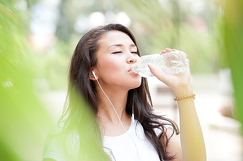 uống nhiều nước có lợi cho sức khỏe